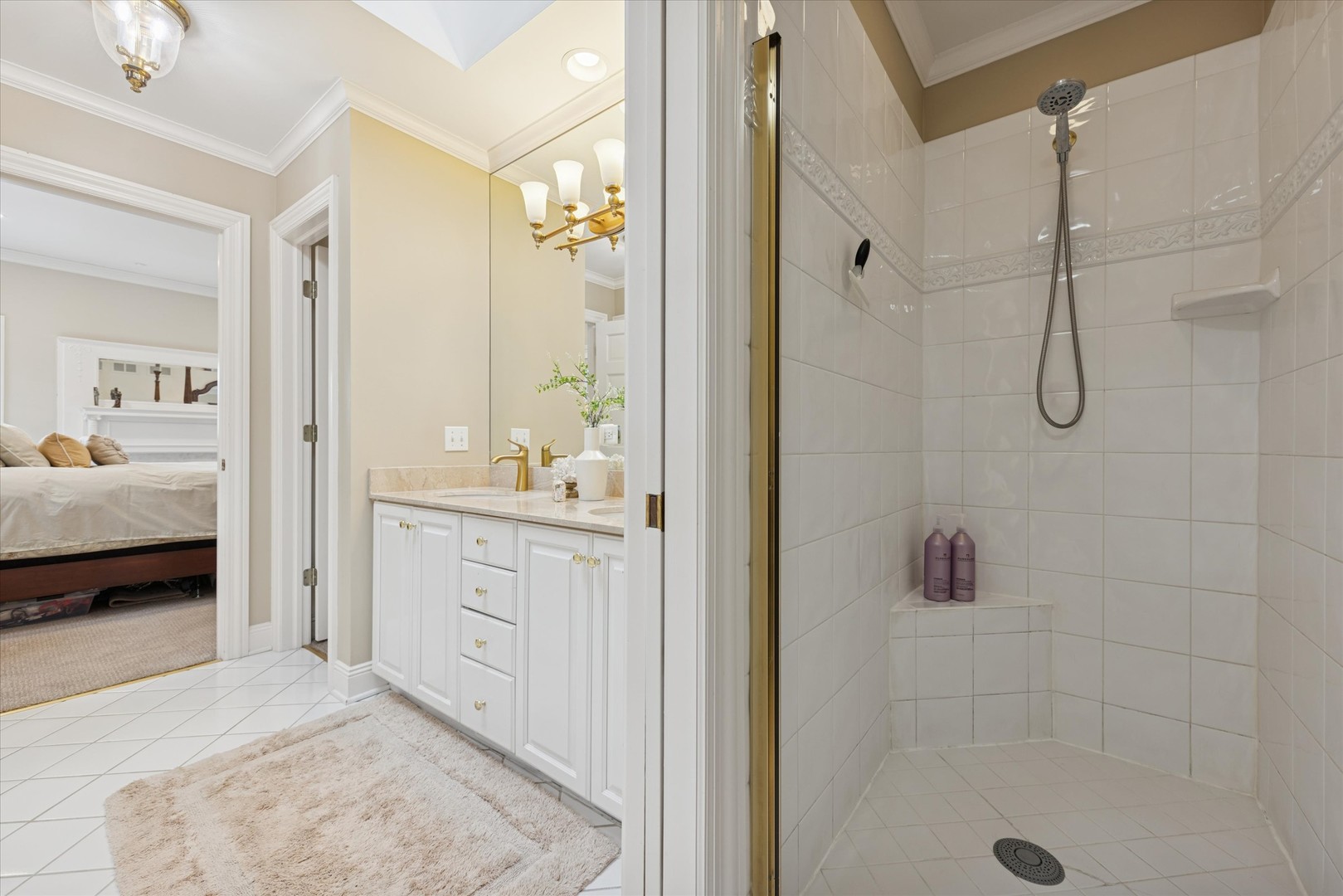 254 W Claremont Street