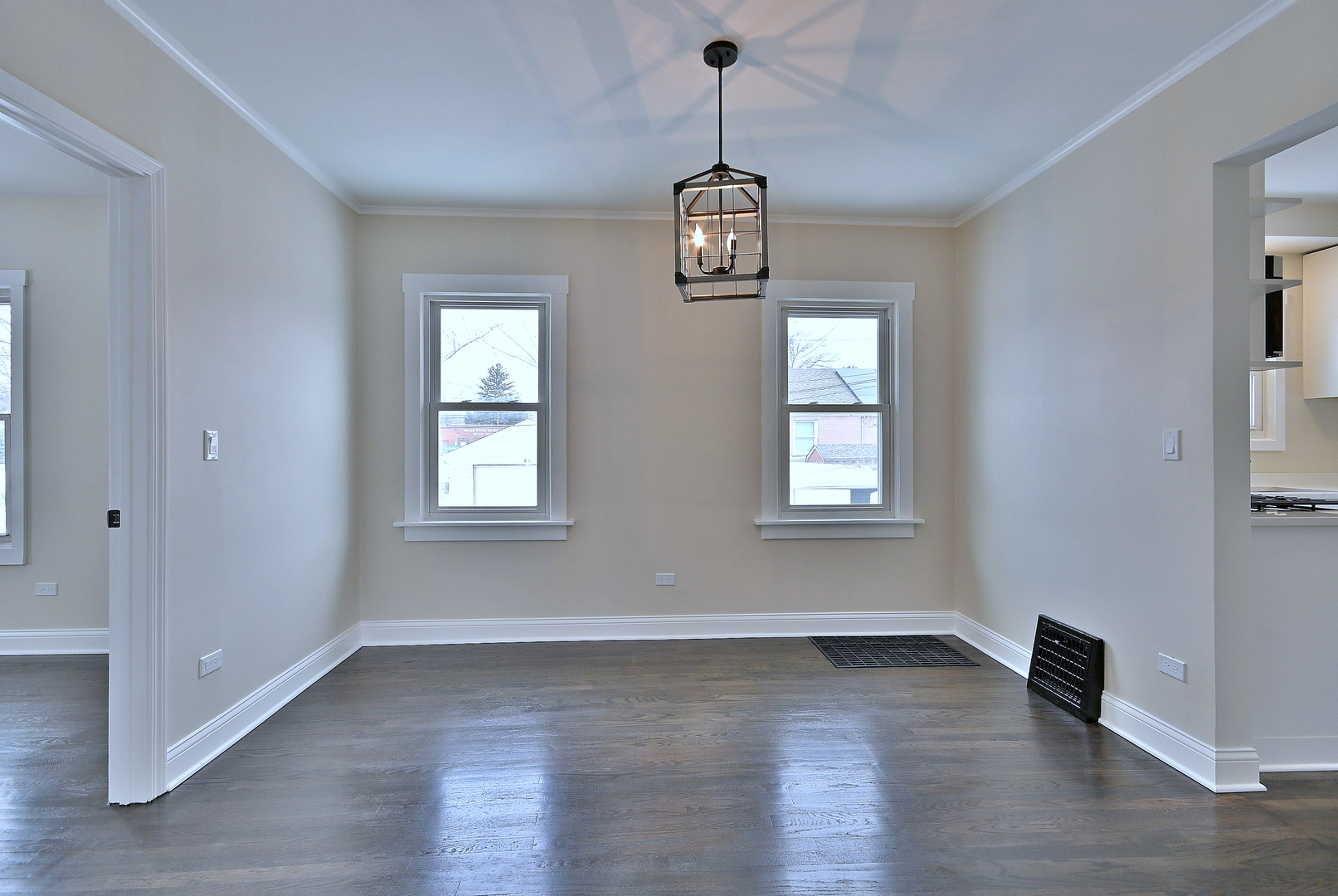 9016 Southview Avenue