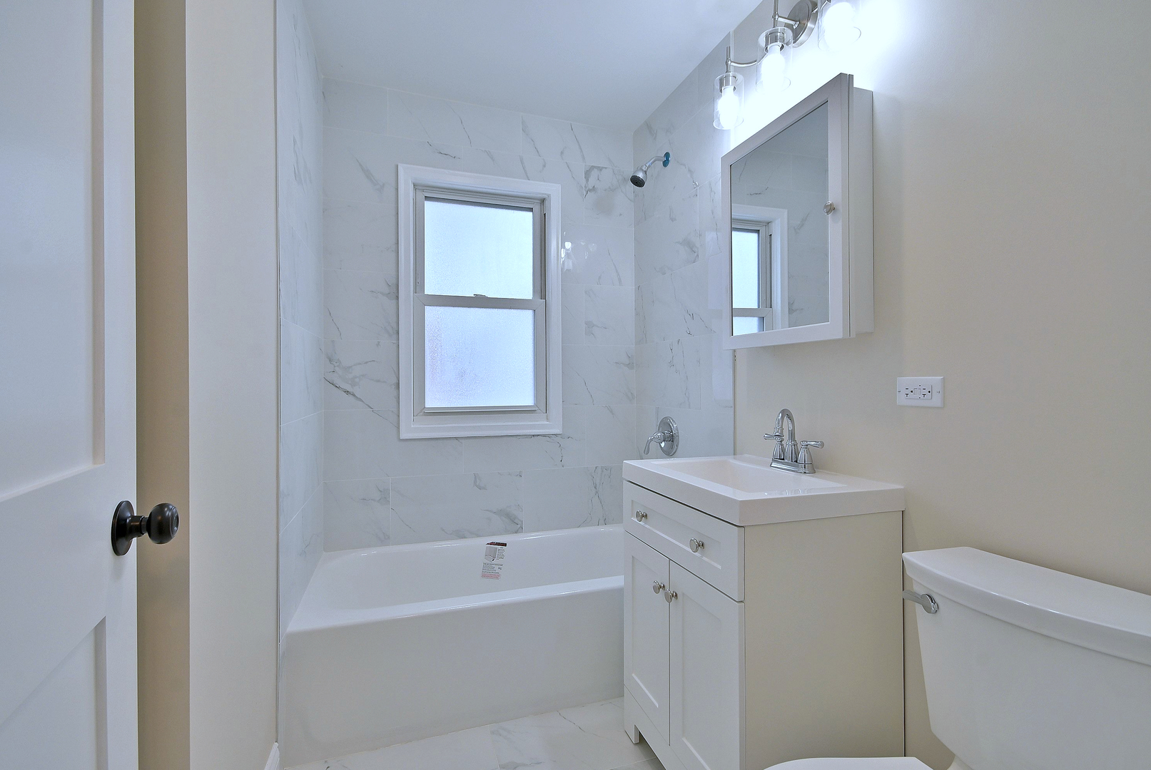 9016 Southview Avenue