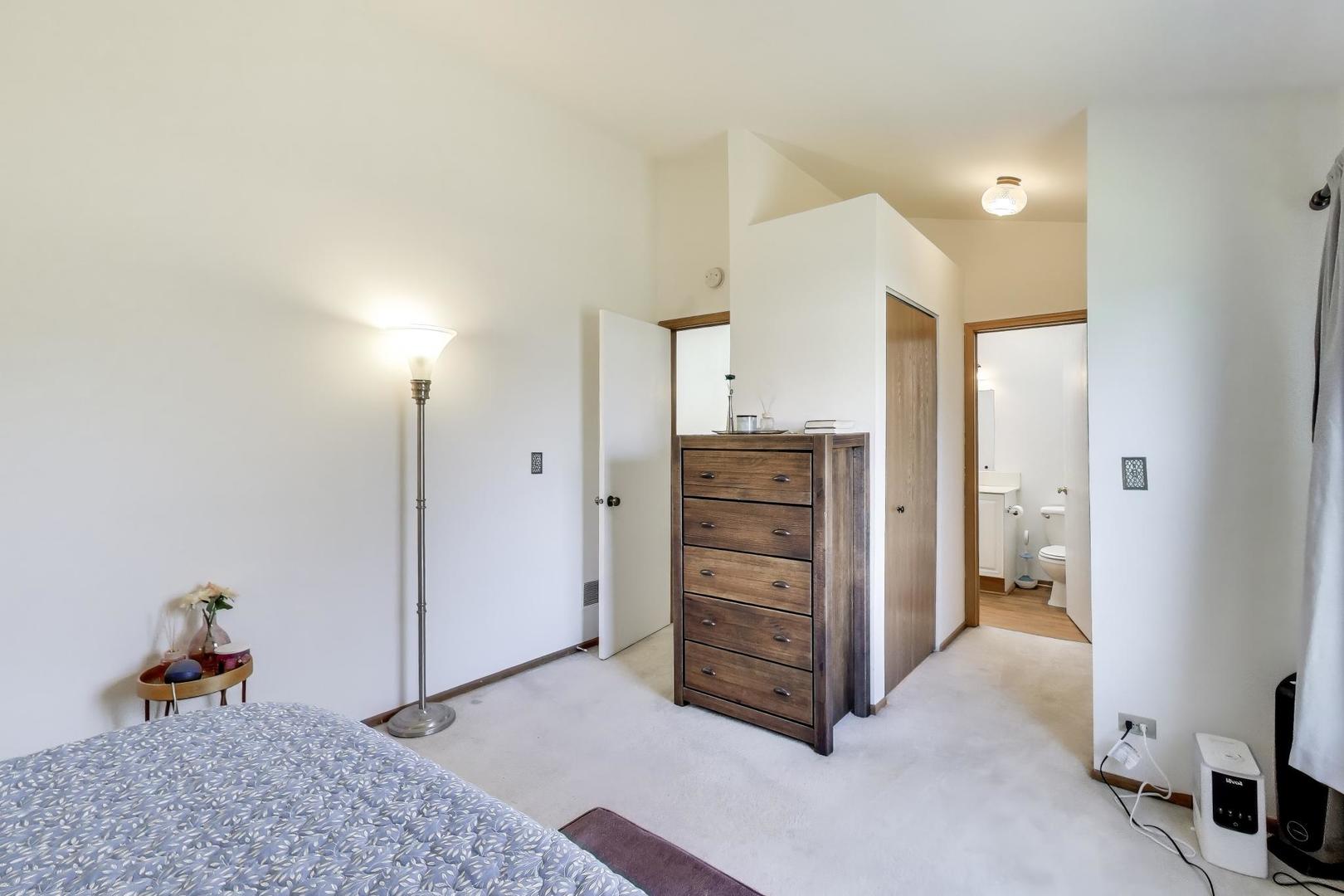 7414 Canterbury Place Unit: 2-6