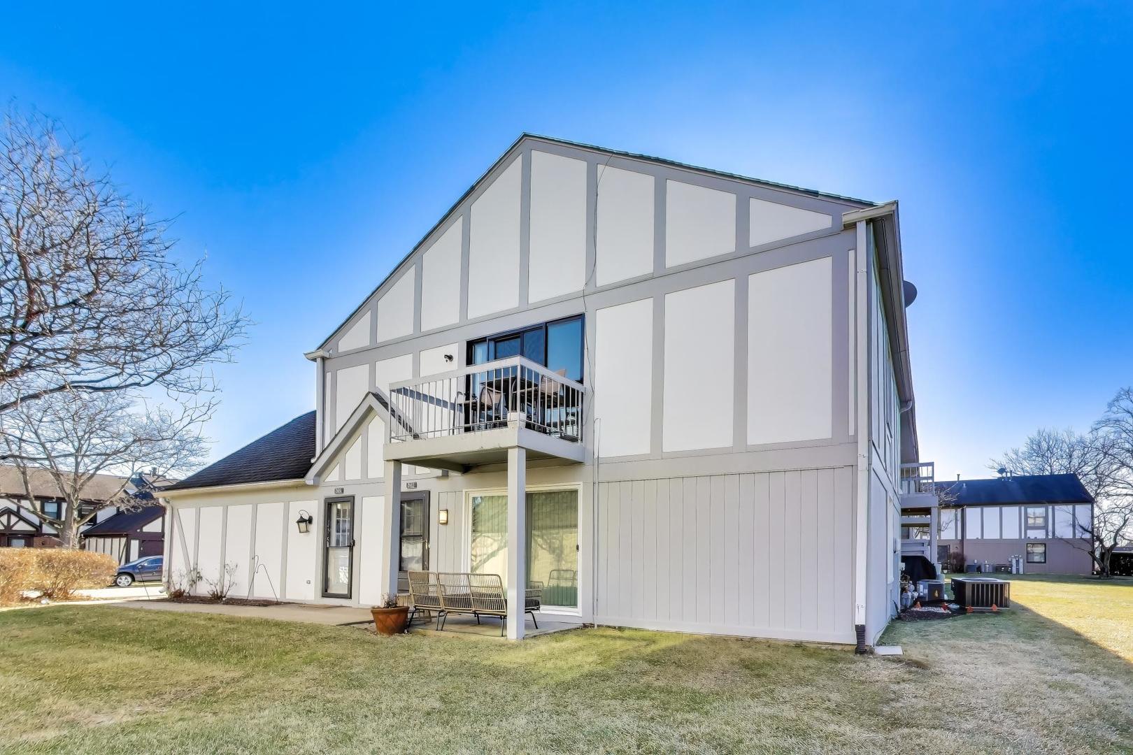 7414 Canterbury Place Unit: 2-6