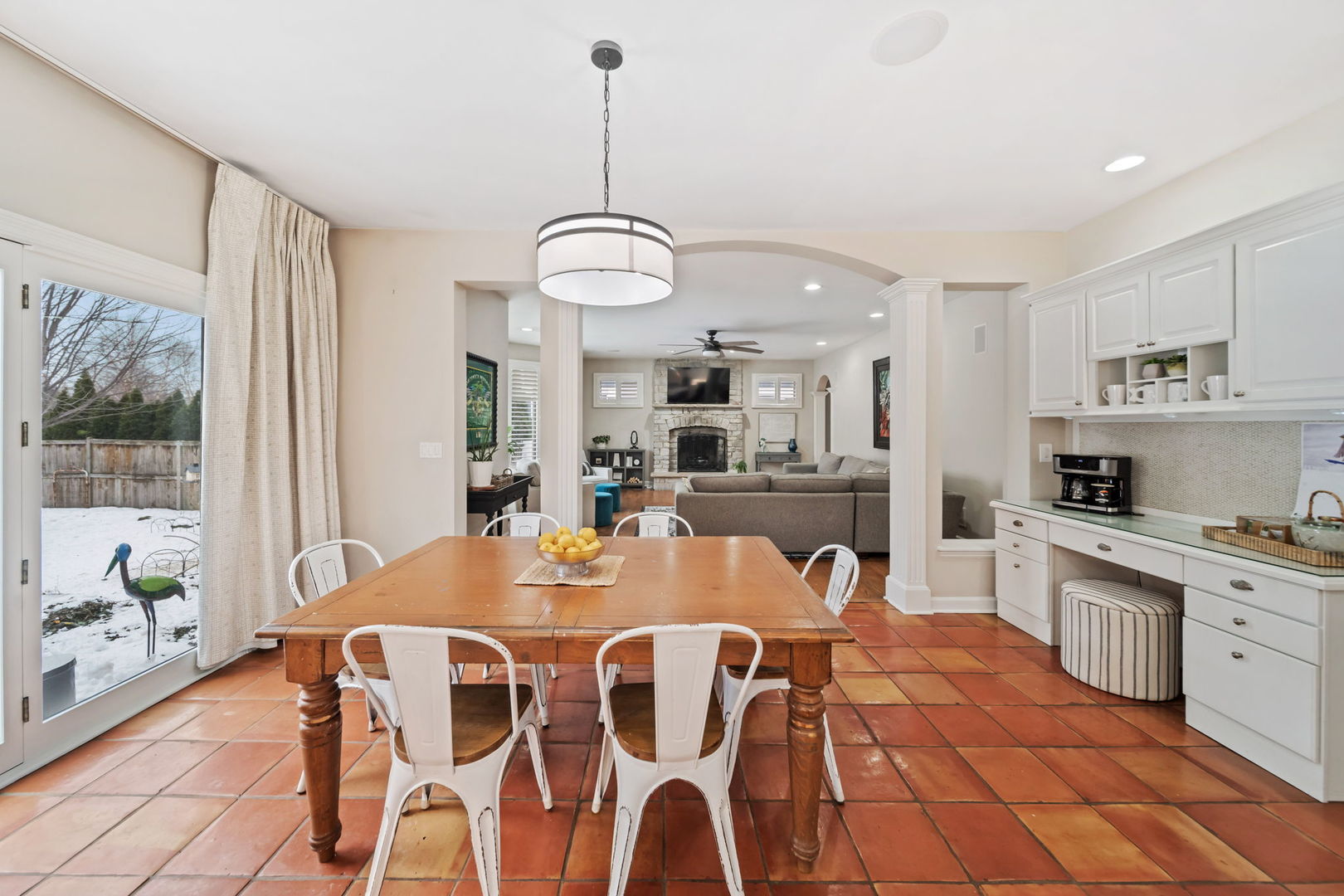 366 W Eggleston Avenue
