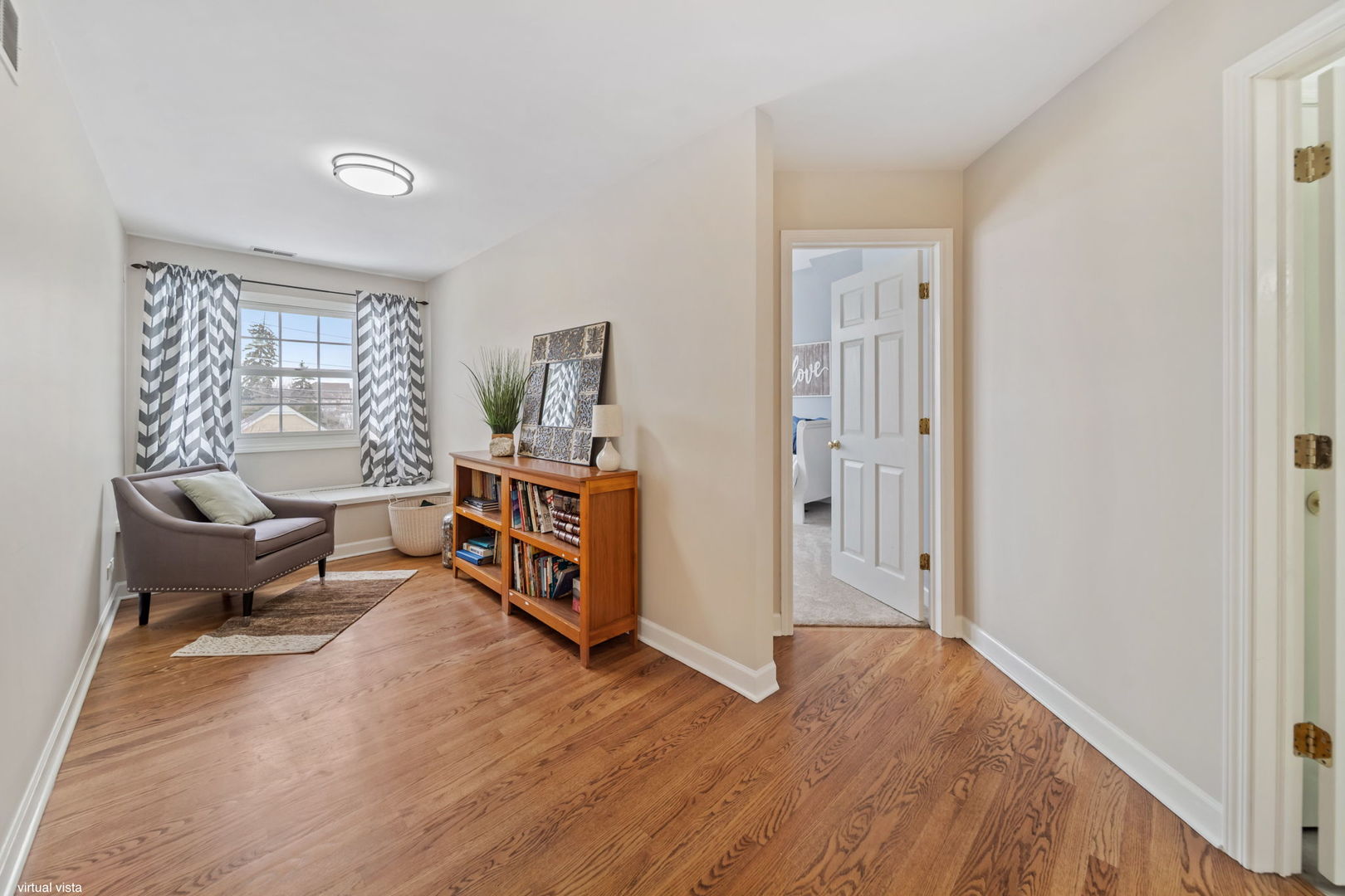 366 W Eggleston Avenue
