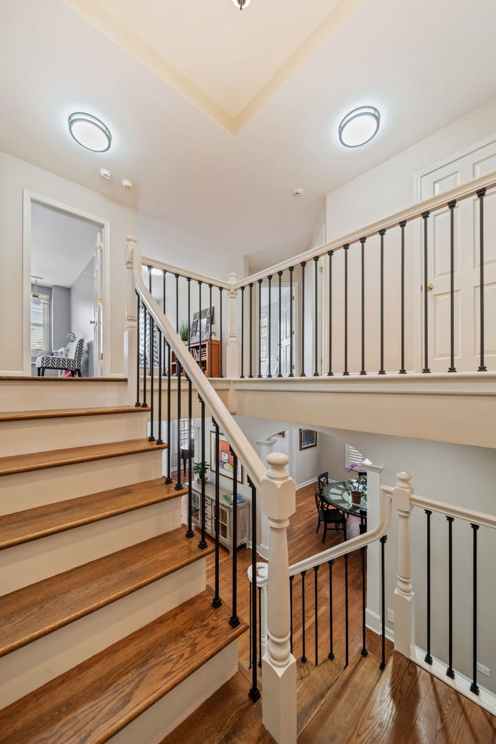 366 W Eggleston Avenue