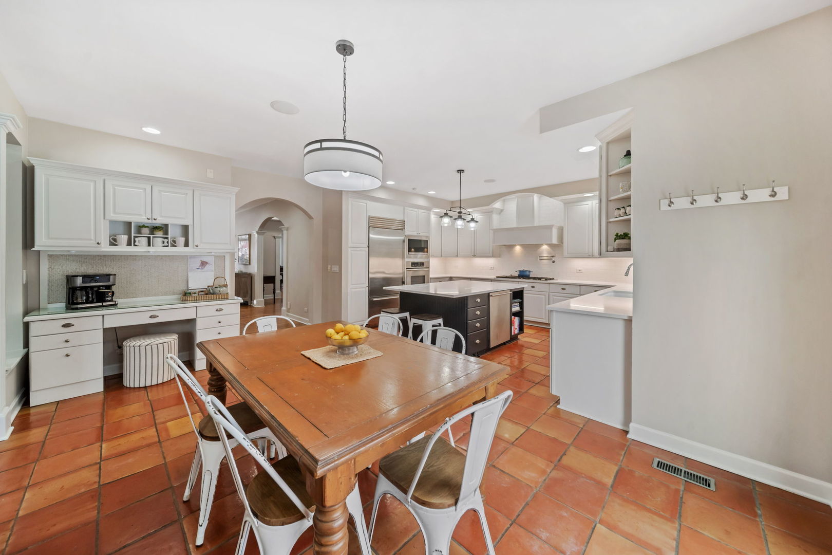 366 W Eggleston Avenue