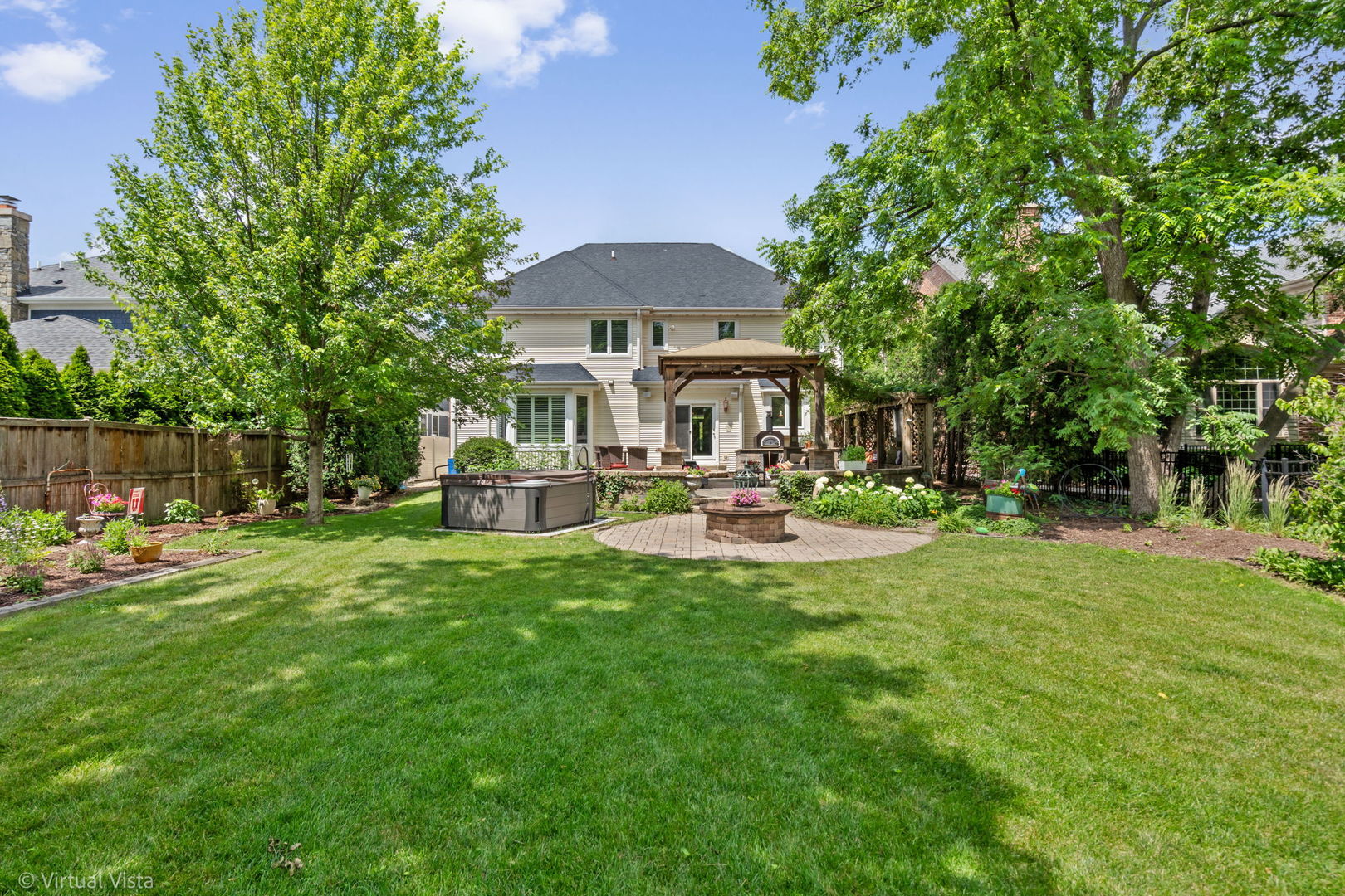 366 W Eggleston Avenue