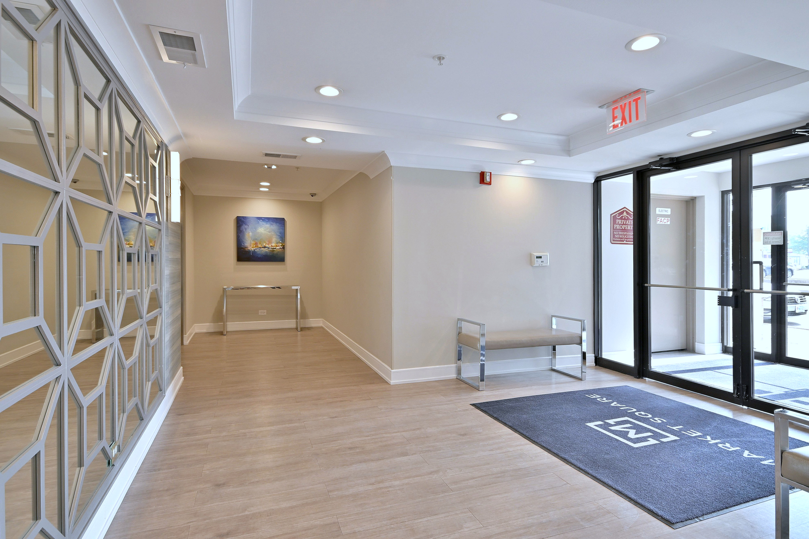 210 N Addison Avenue Unit: 301