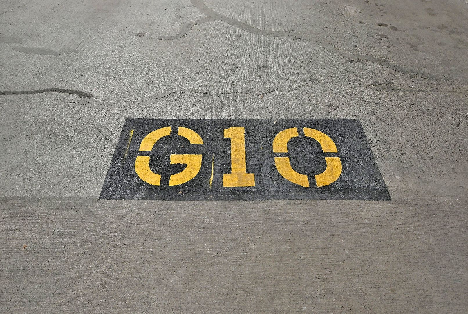 210 N Addison Avenue Unit: 301