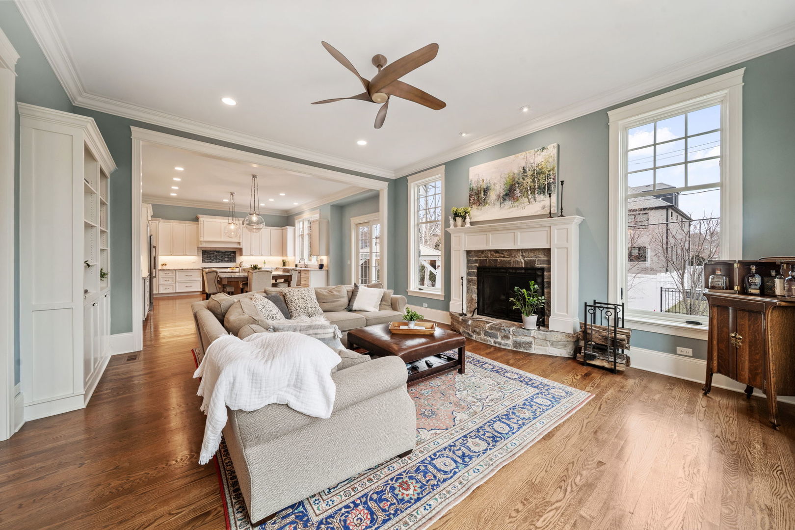 499 S Parkside Avenue