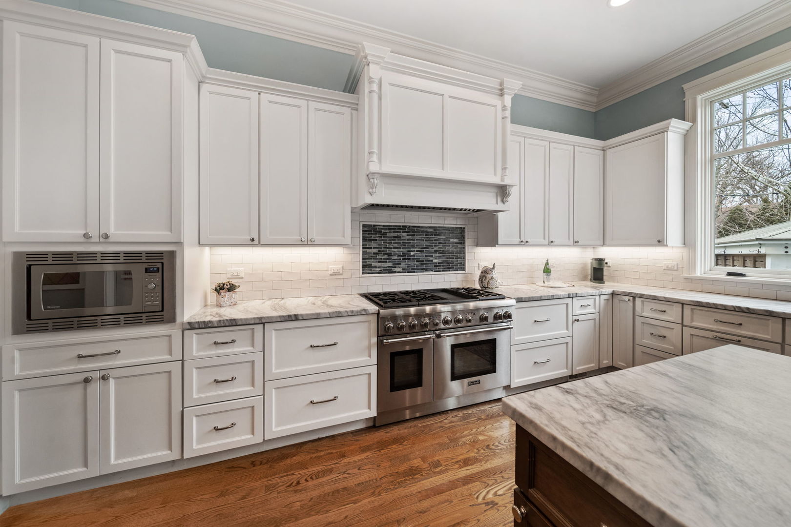 499 S Parkside Avenue