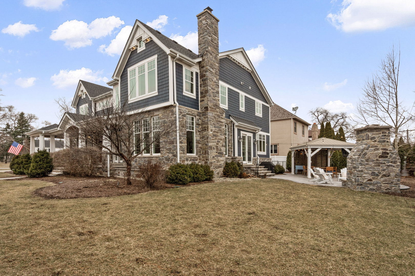 499 S Parkside Avenue