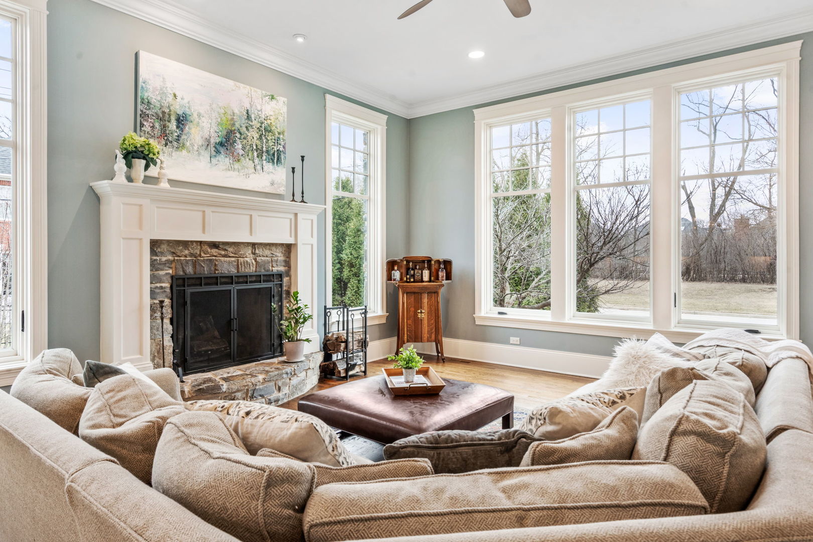 499 S Parkside Avenue