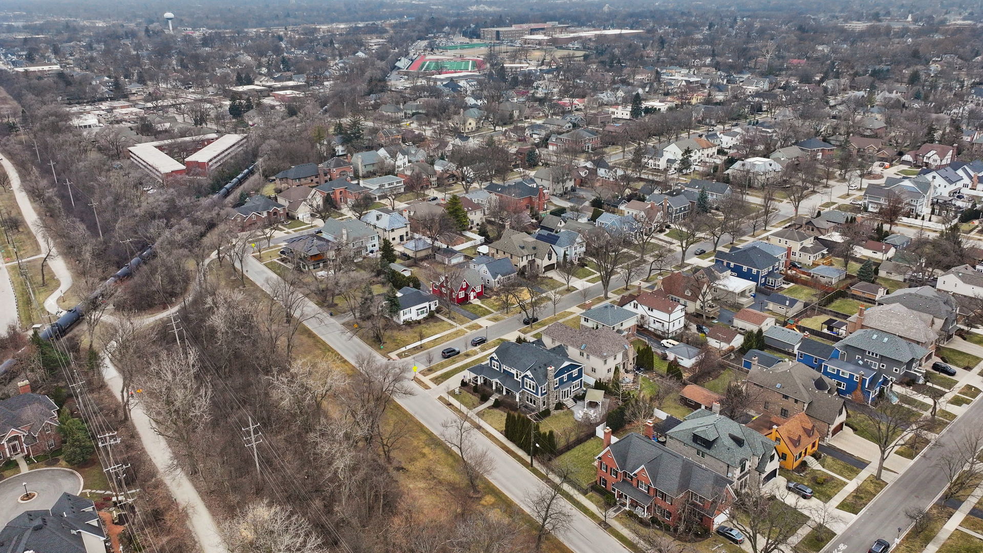 499 S Parkside Avenue