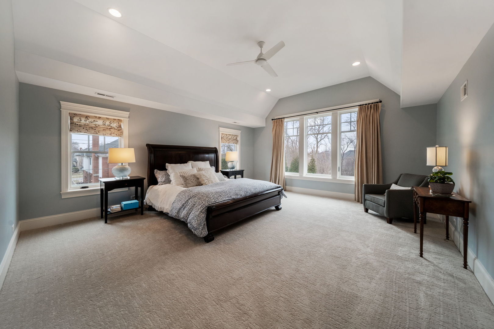 499 S Parkside Avenue