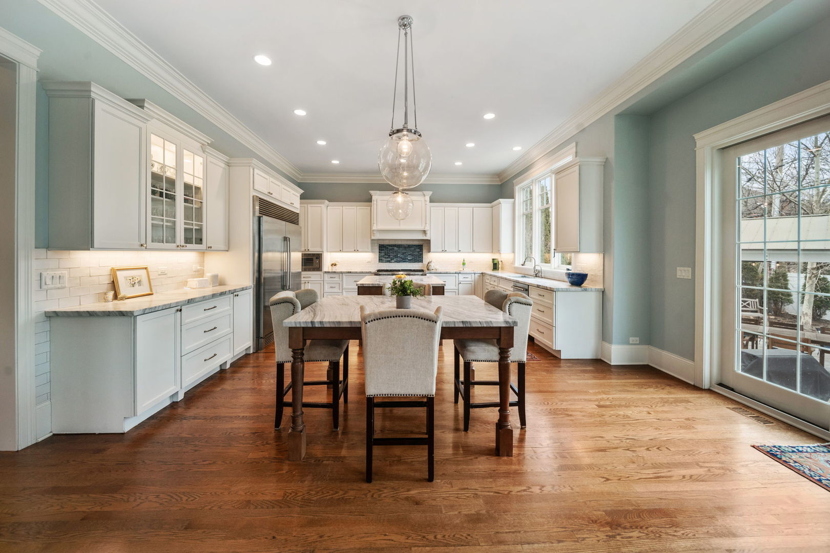 499 S Parkside Avenue