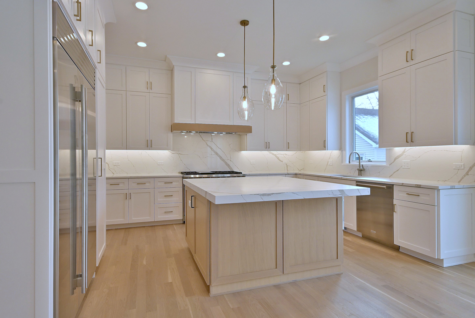 570 S Parkside Avenue