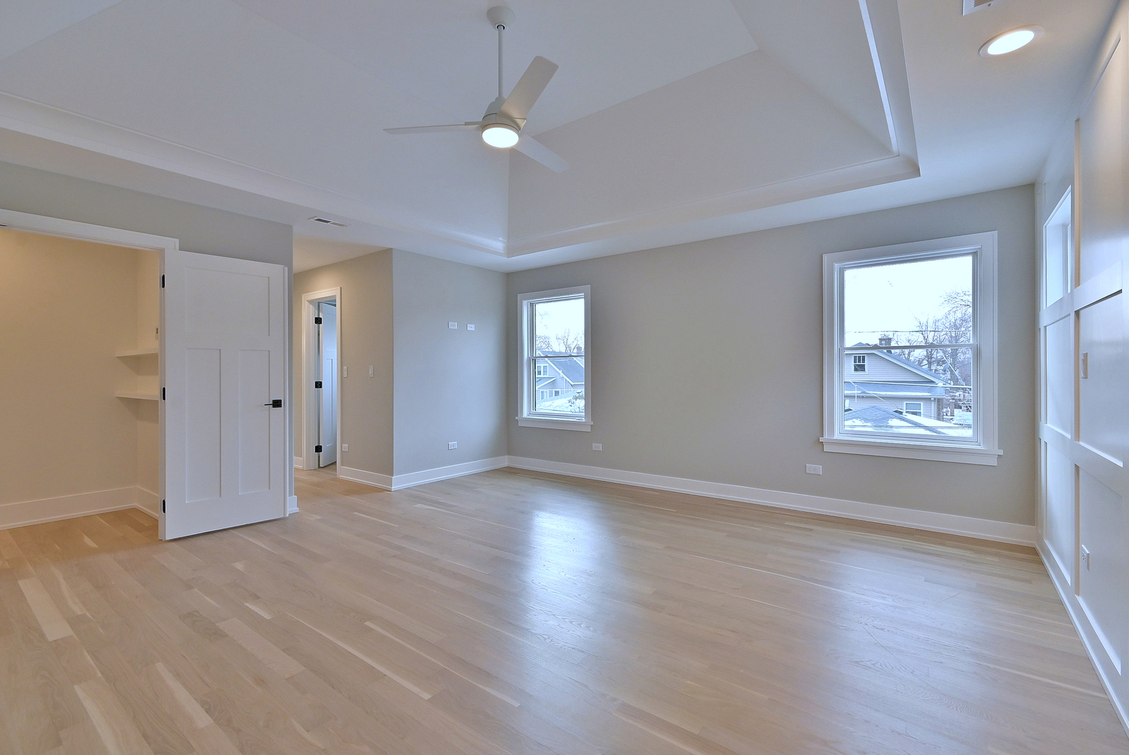 570 S Parkside Avenue