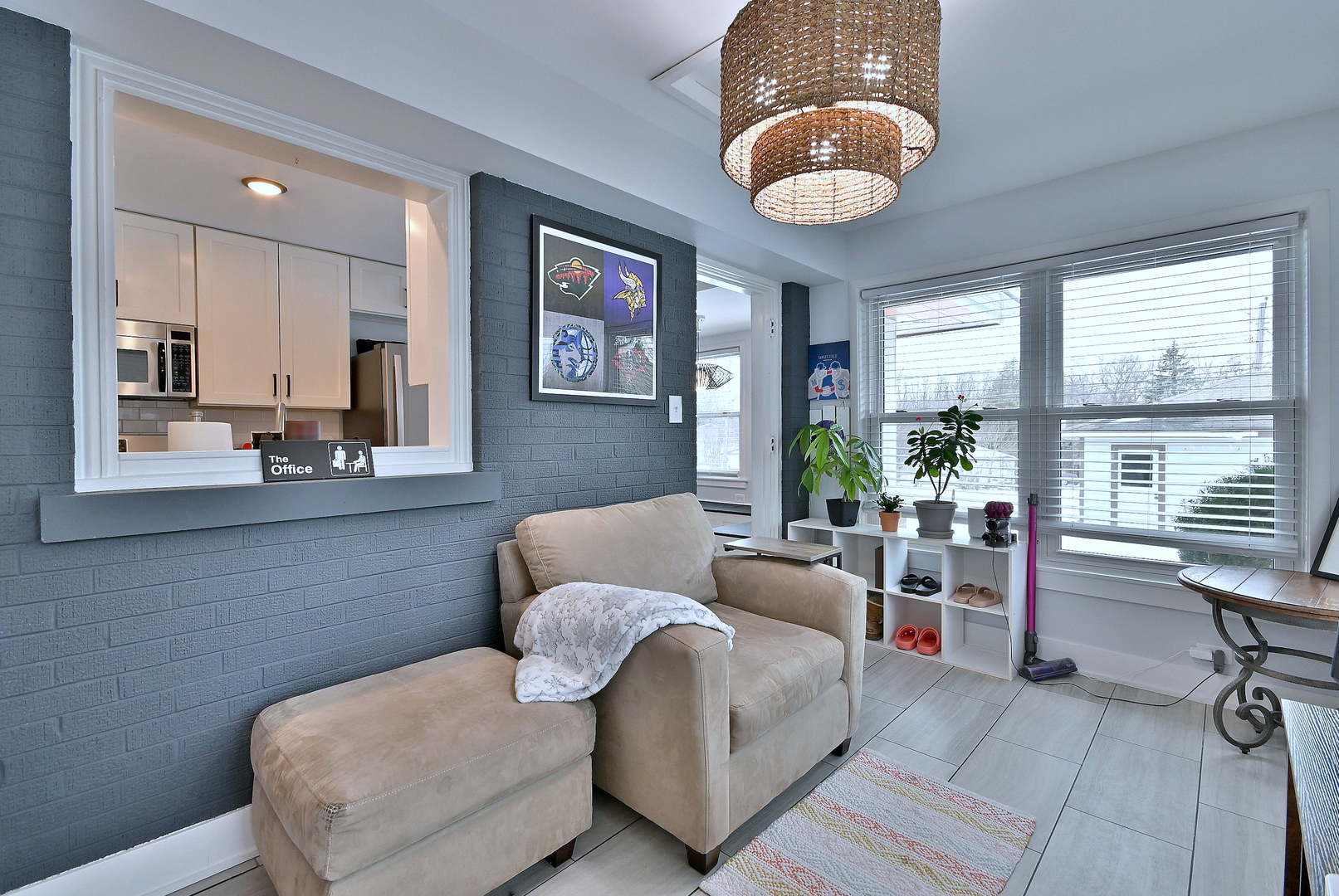 467 W Avery Street