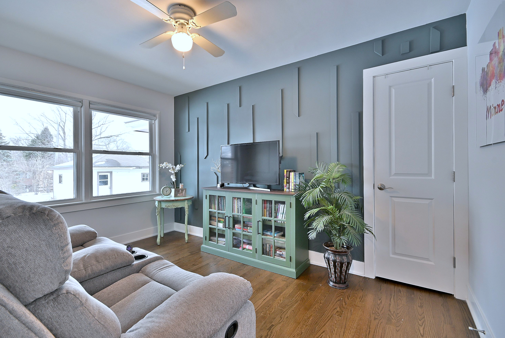 467 W Avery Street