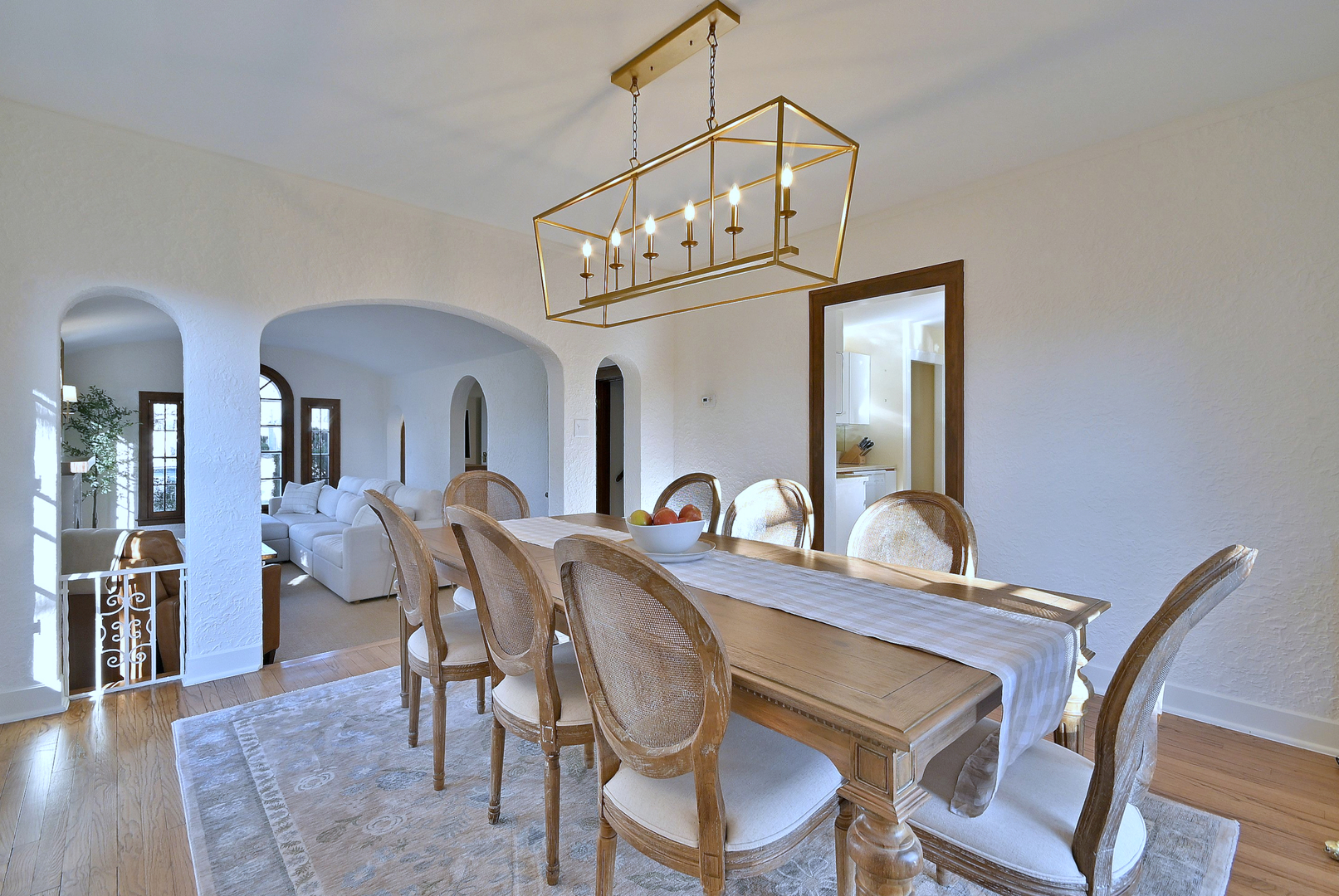 179 S Lawndale Avenue