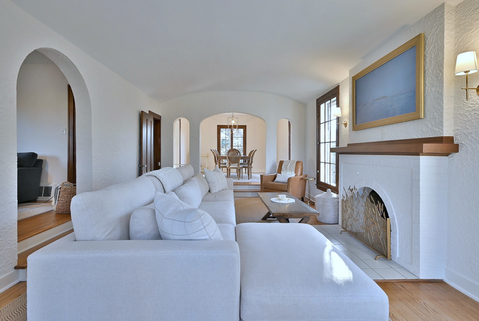 179 S Lawndale Avenue