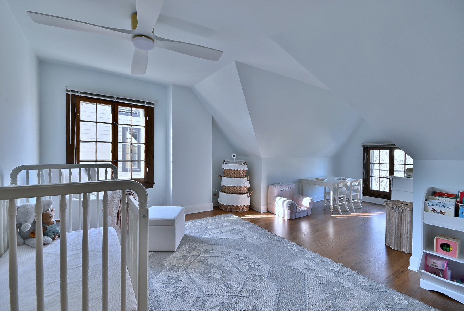 179 S Lawndale Avenue