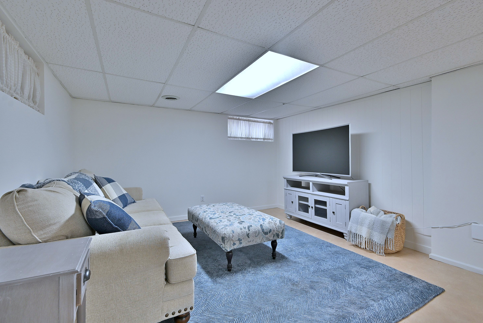 179 S Lawndale Avenue