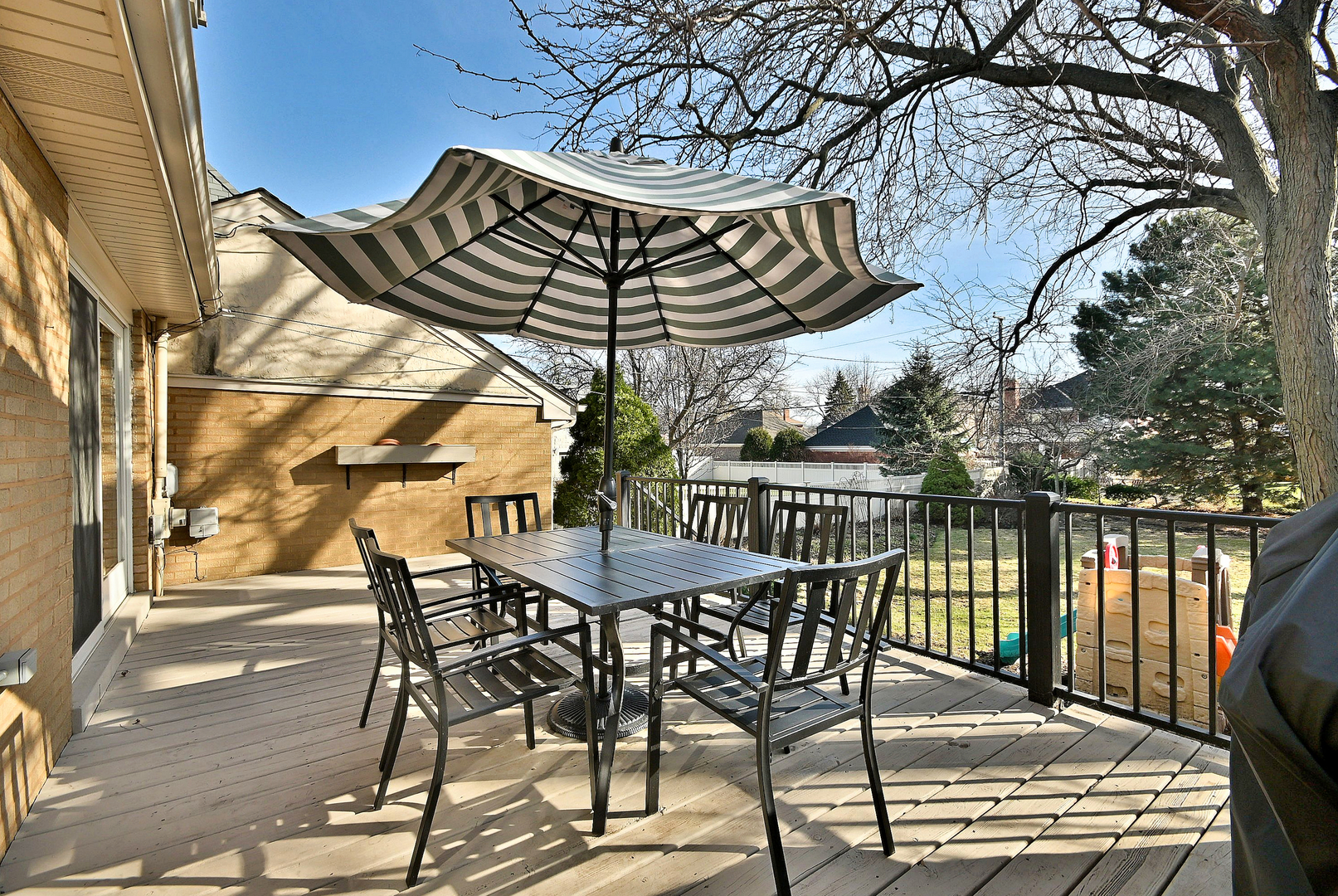 179 S Lawndale Avenue