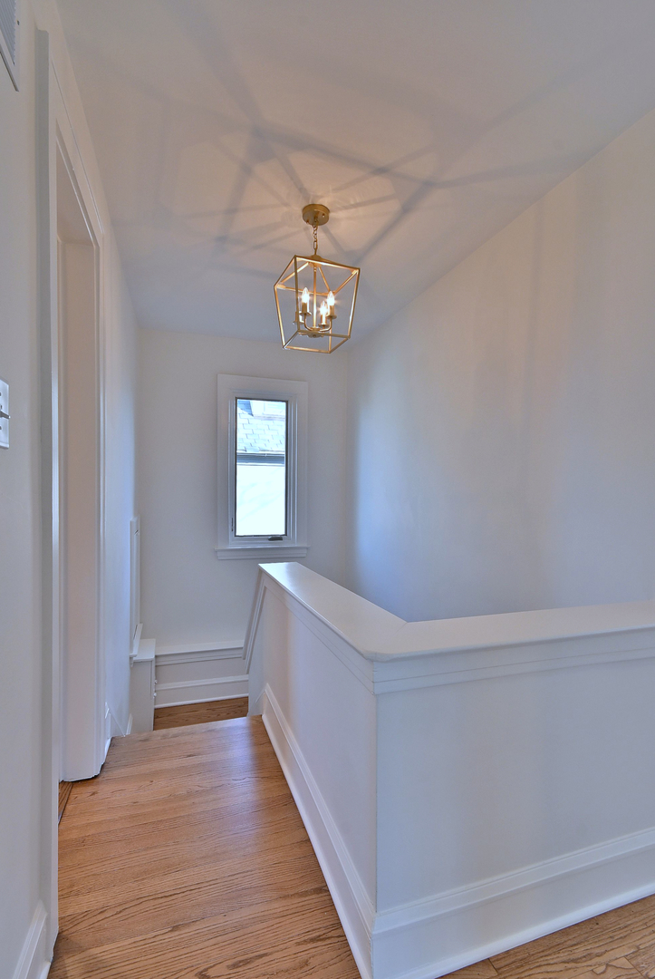 179 S Lawndale Avenue