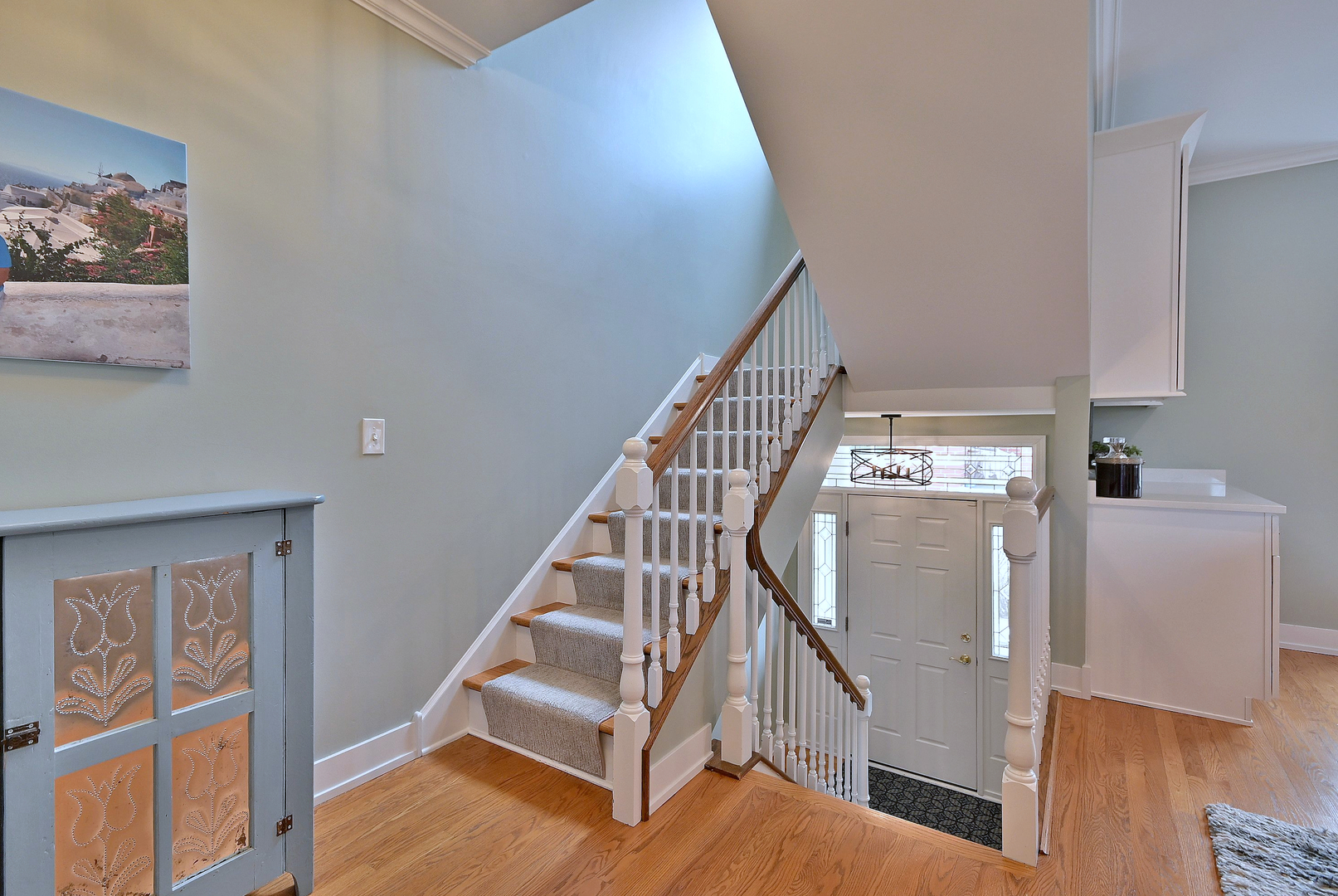 142 W 3rd Street Unit: 142