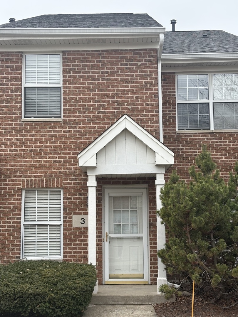 3 Charlotte Circle