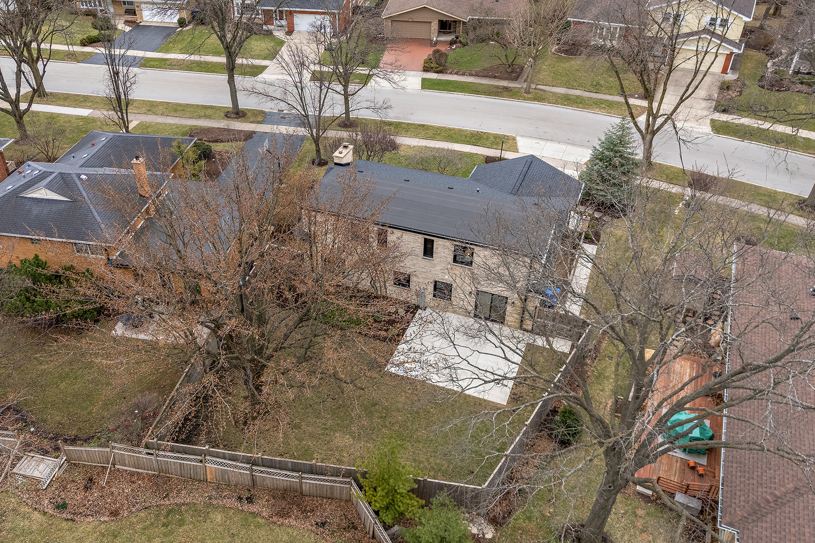 5115 Ellington Avenue