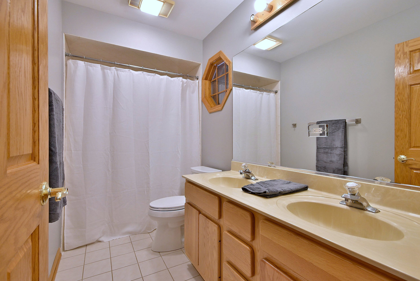 244 S Linden Avenue