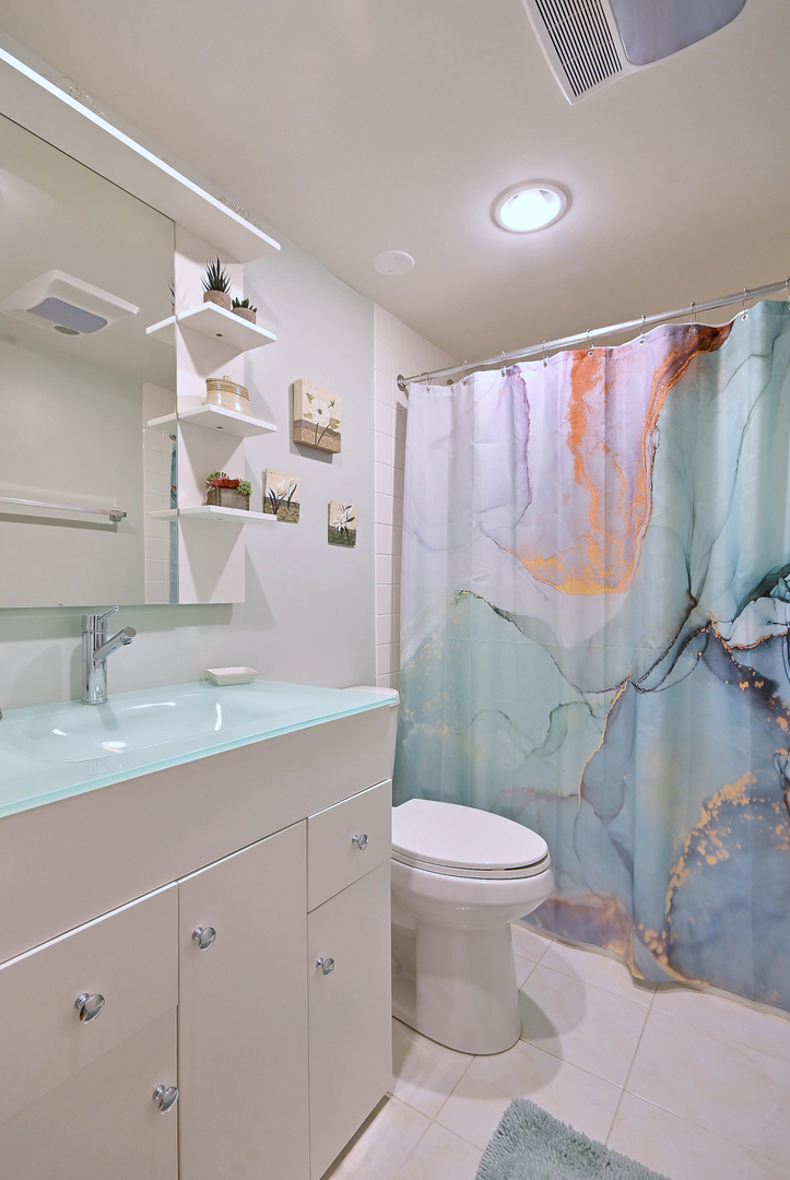 2 ATRIUM Way Unit: 606