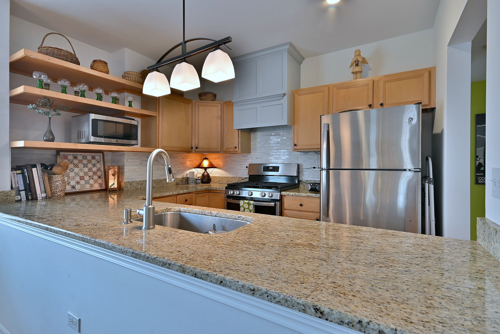 210 N Addison Avenue Unit: 301