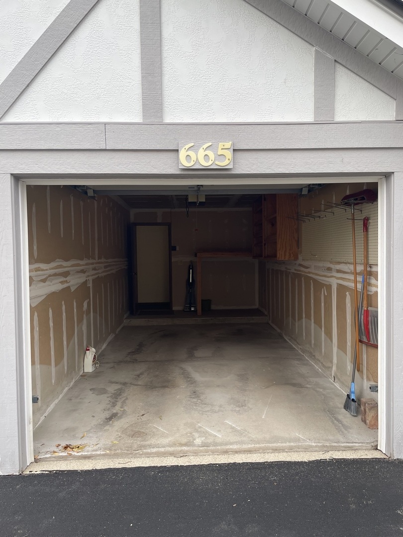 665 Catherine Court Unit: 665
