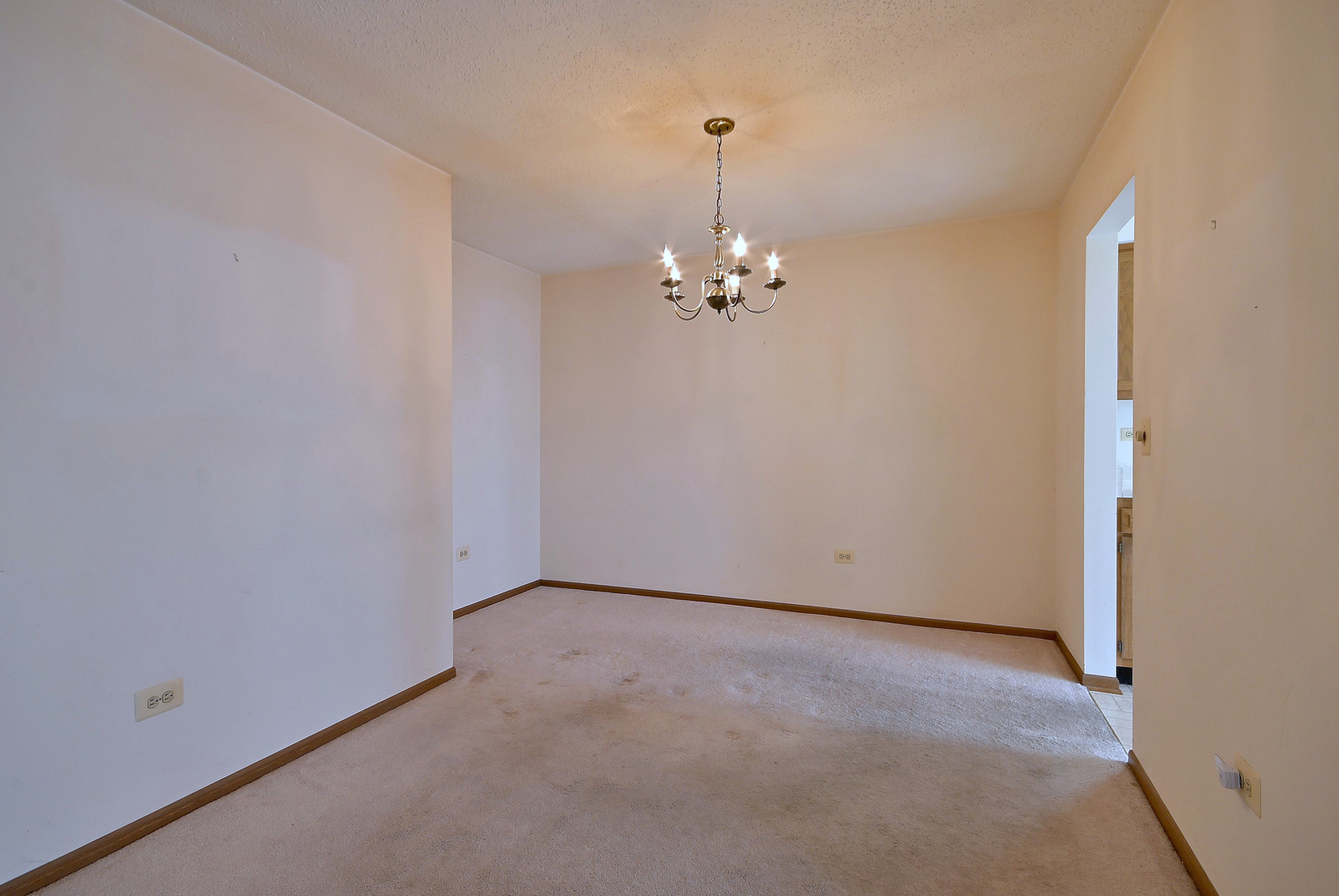 665 Catherine Court Unit: 665