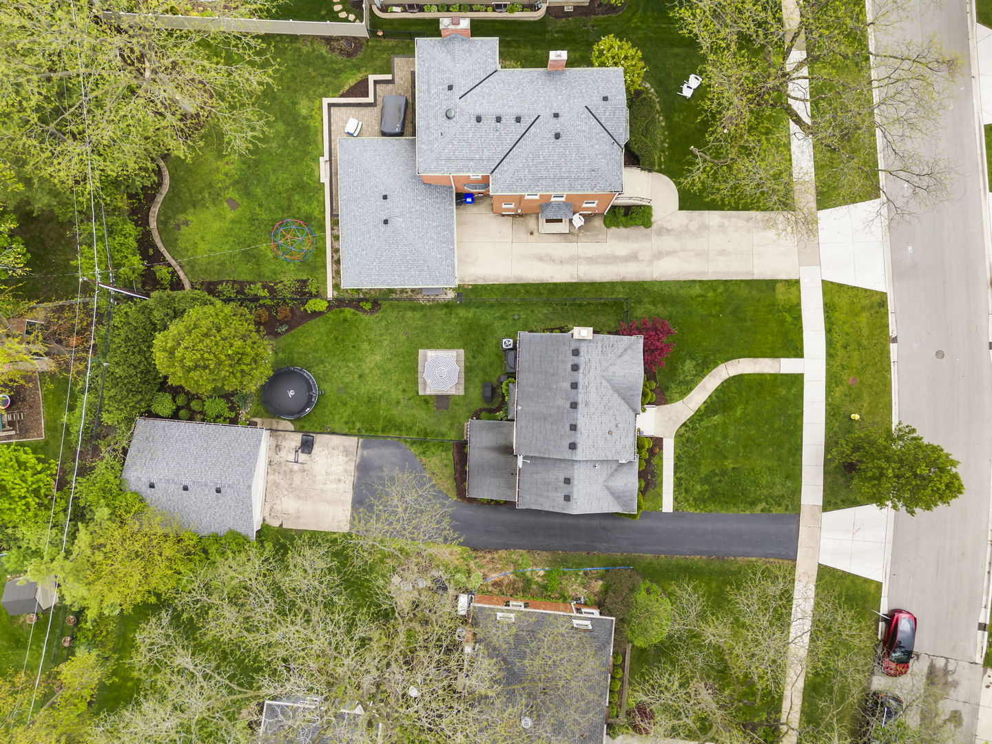 260 Chesterfield Avenue