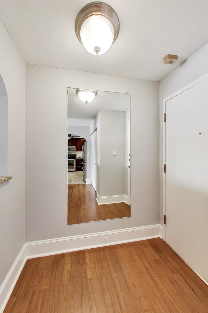 3913 Saratoga Avenue Unit: G301