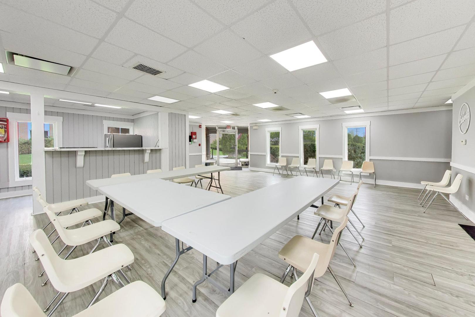 3913 Saratoga Avenue Unit: G301
