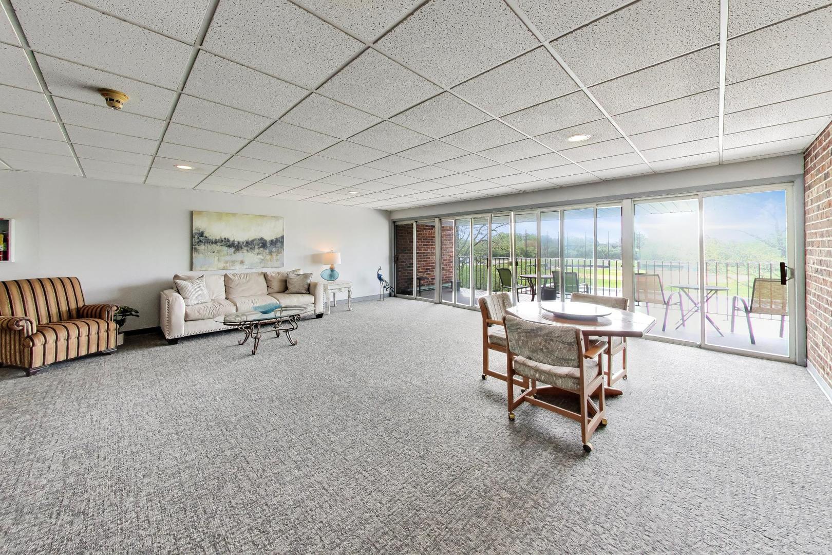 3913 Saratoga Avenue Unit: G301