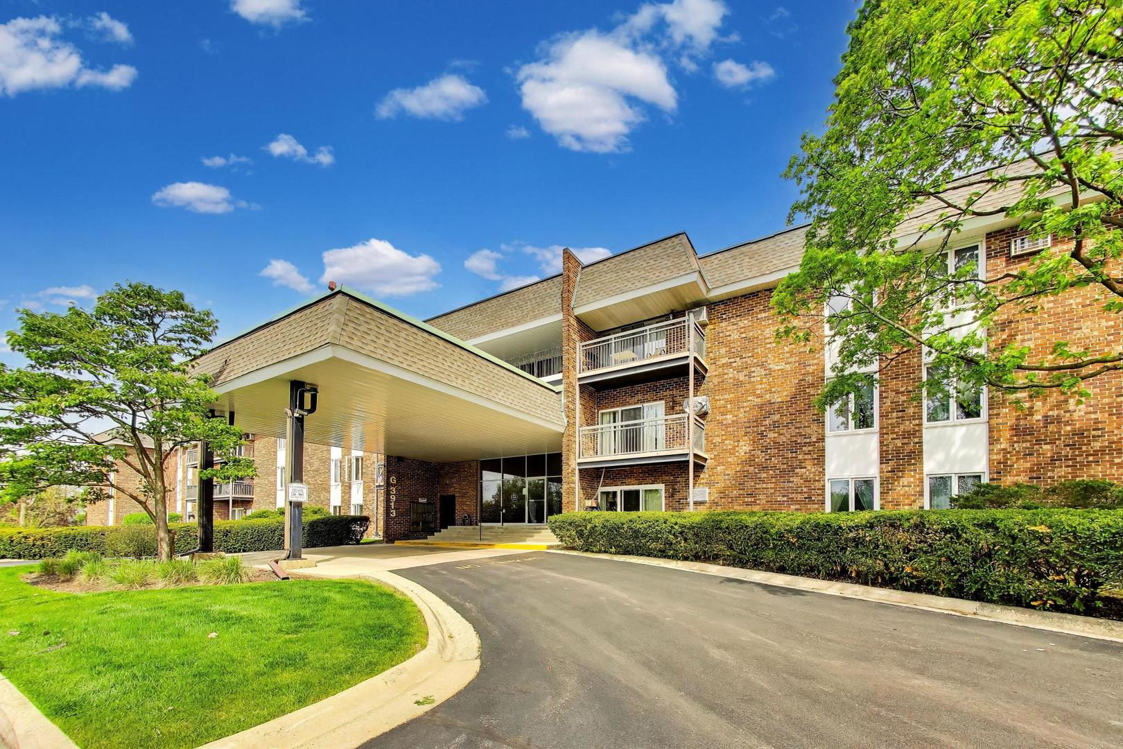 3913 Saratoga Avenue Unit: G301