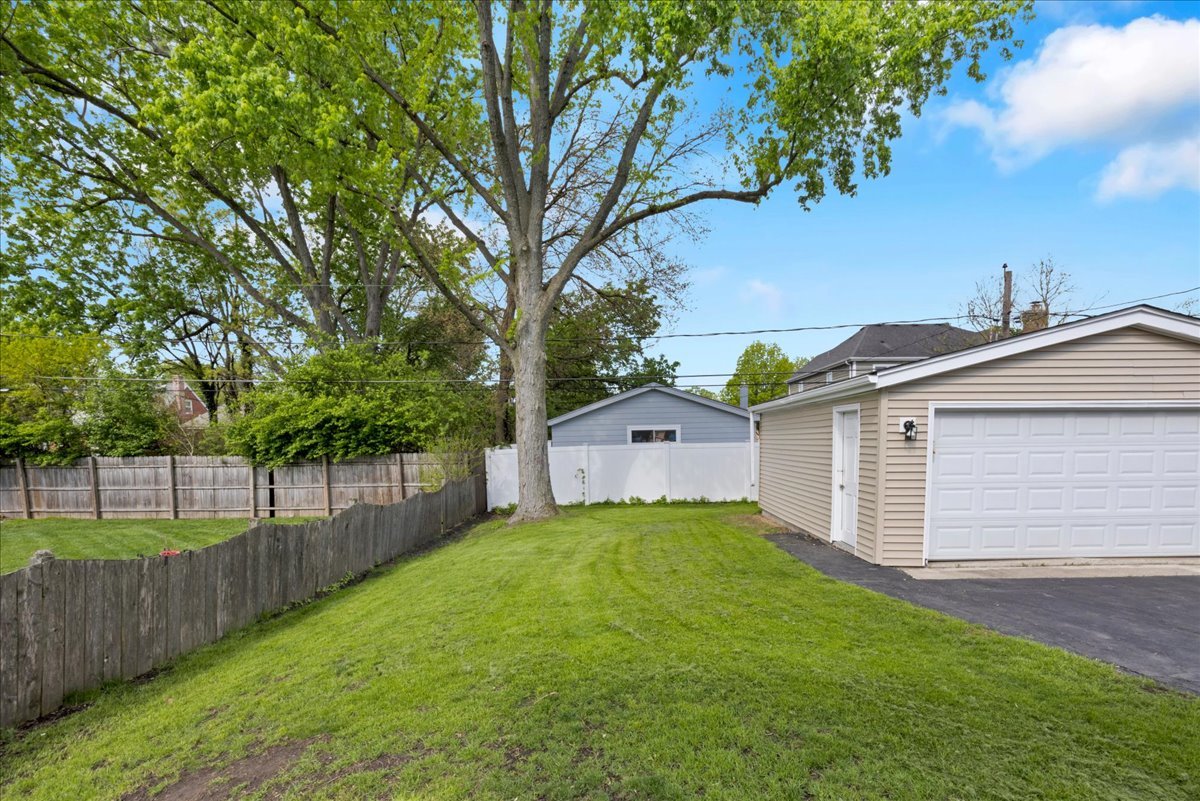 850 S Hillside Avenue