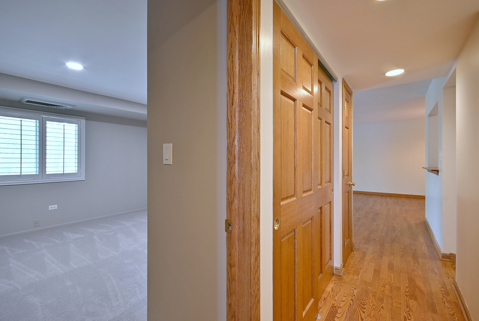 110 W Butterfield Road Unit: 302S