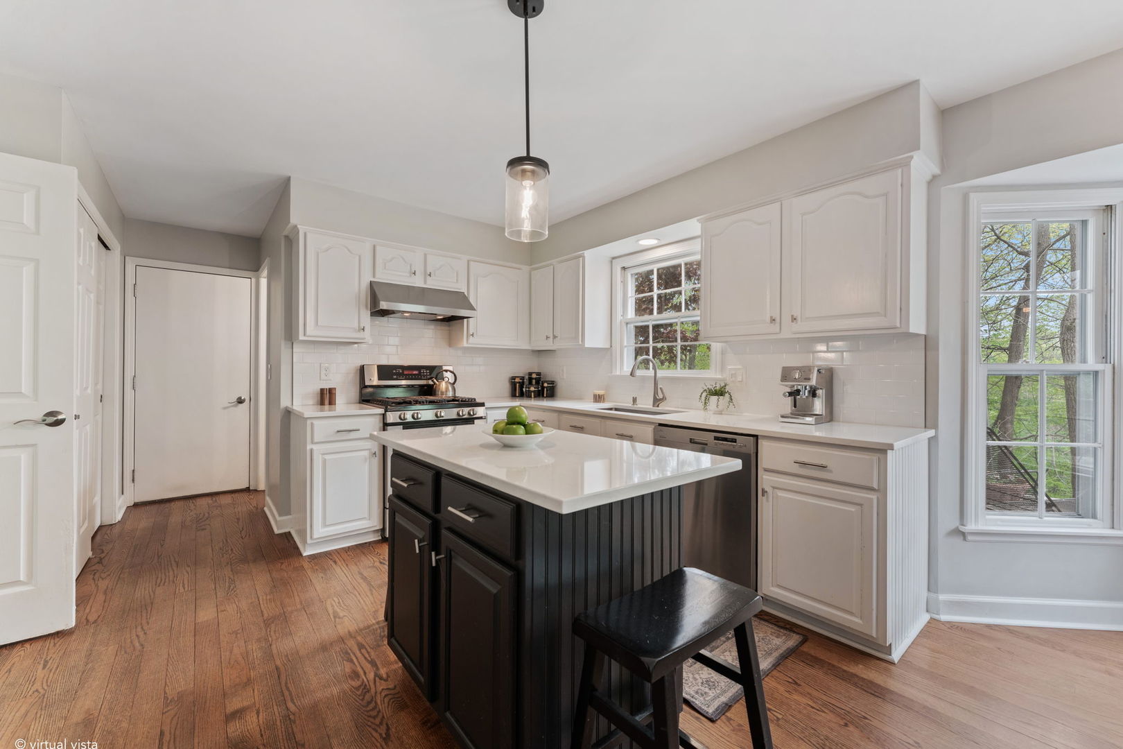 635 Oakview Drive