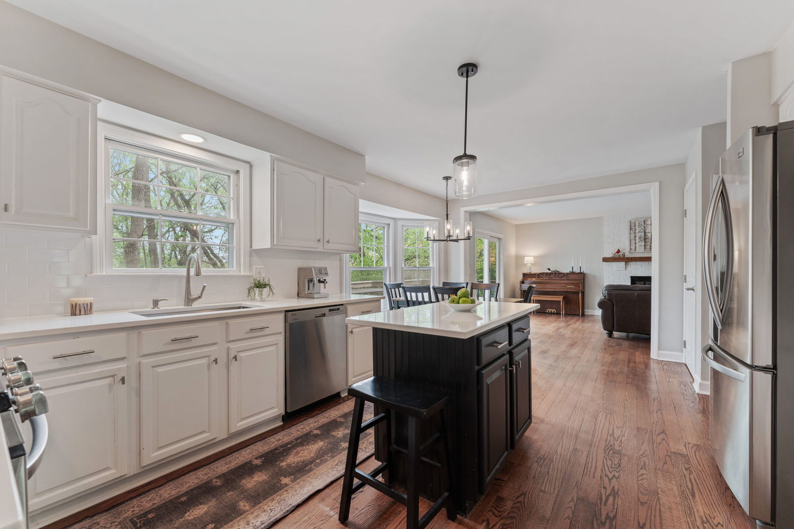 635 Oakview Drive