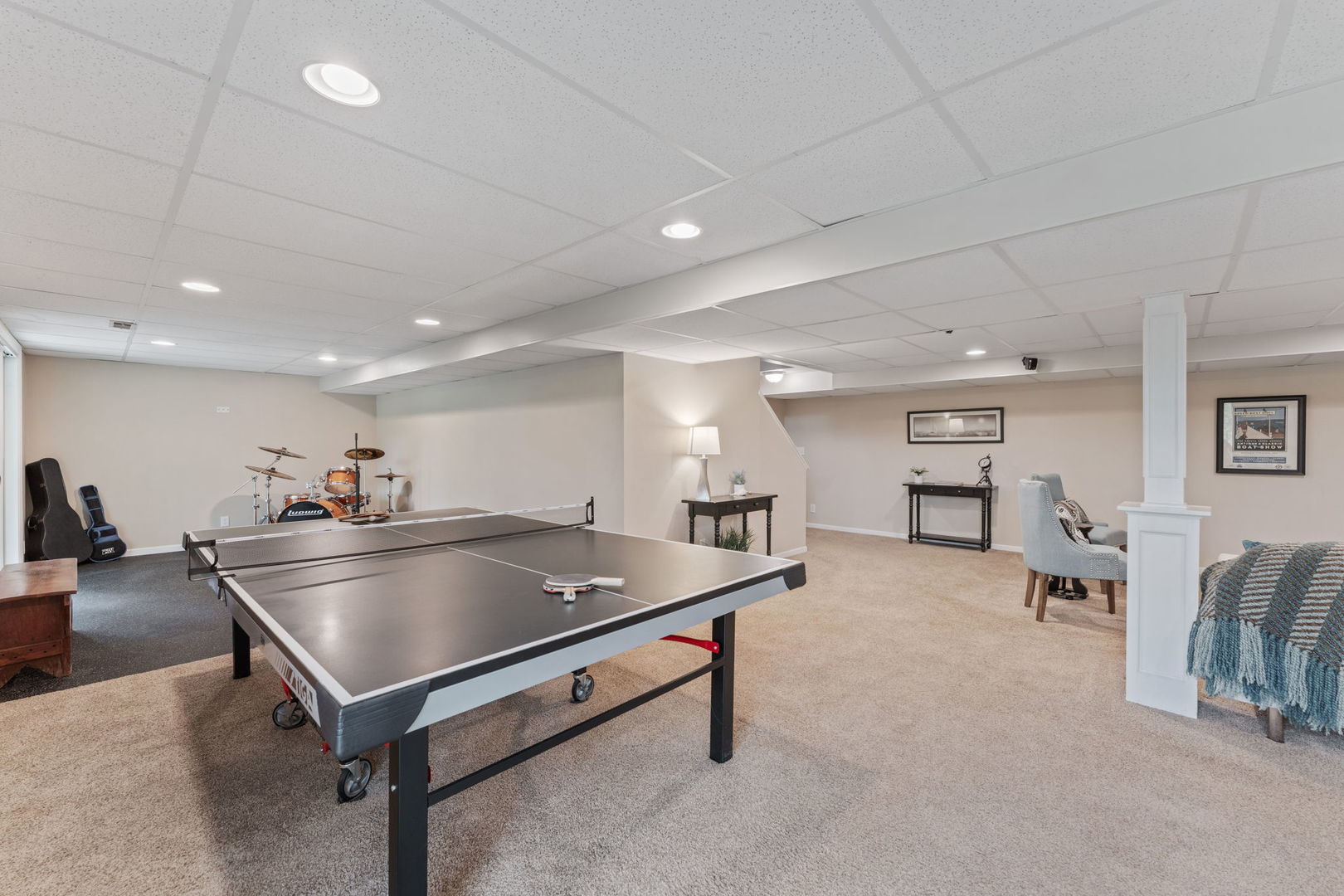 635 Oakview Drive