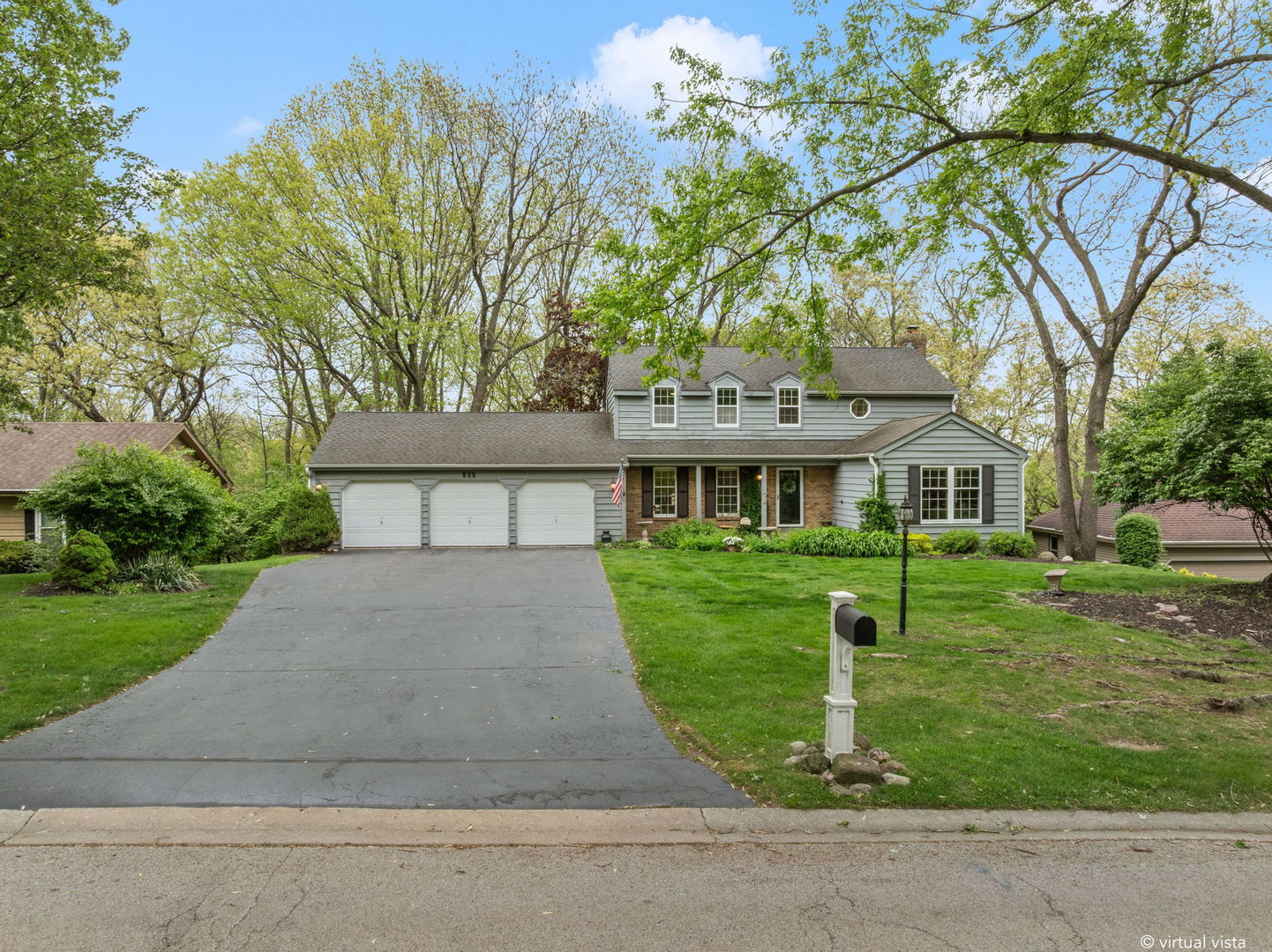635 Oakview Drive