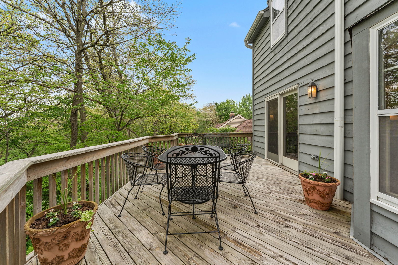 635 Oakview Drive