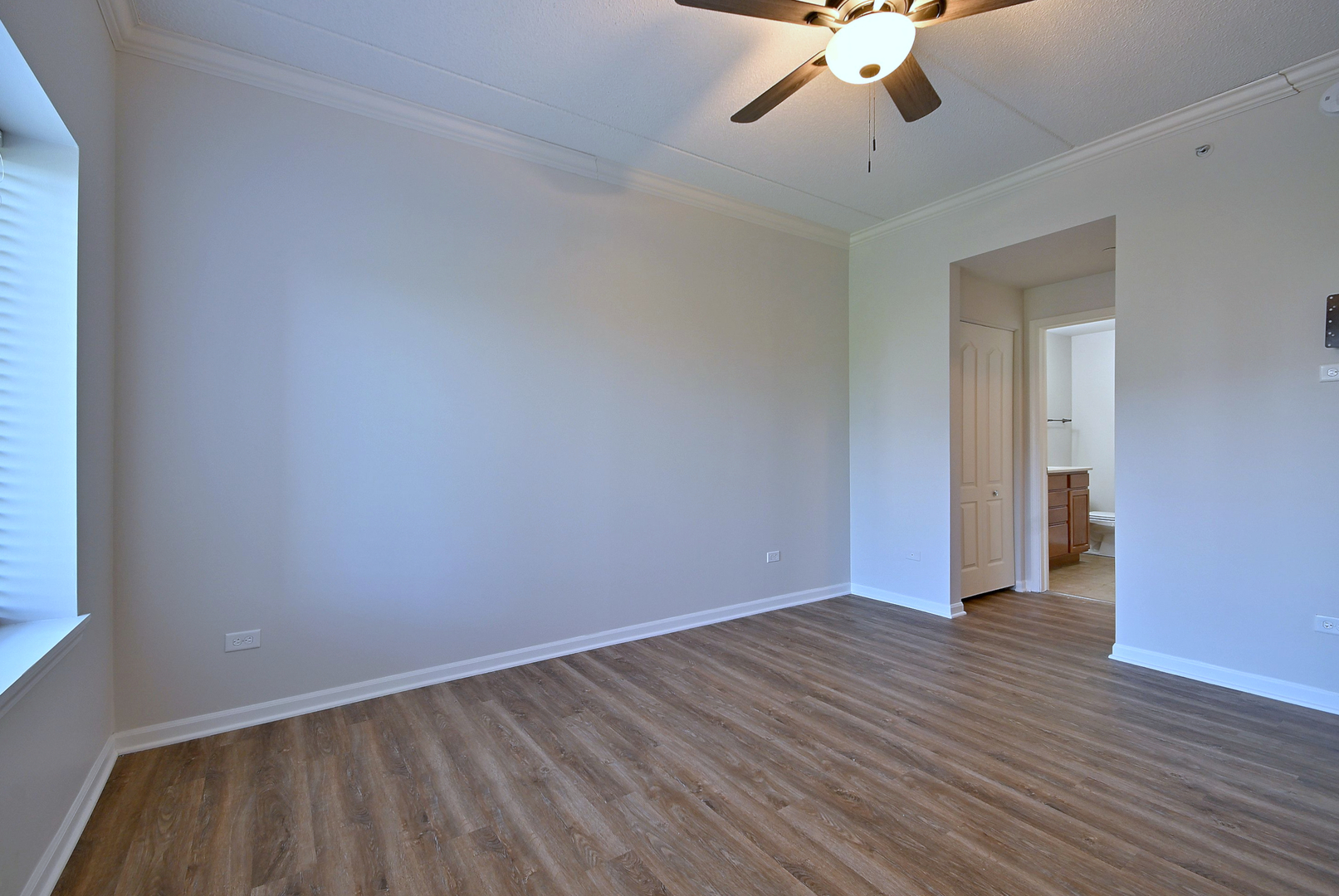 855 E 22nd Street Unit: 313